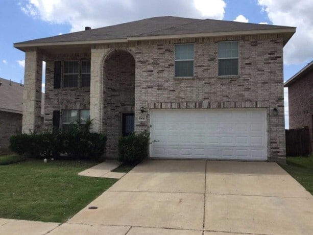 property at 10616 Park City Trl