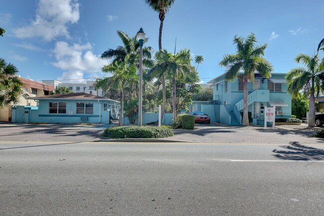 161 SE 5th Ave in Delray Beach, FL - Building Photo - Primary Photo