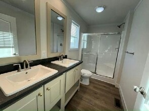 165 Devonshire Dr in Dimondale, MI - Building Photo - Building Photo
