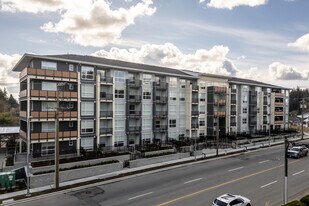 Phoenix Heights in Abbotsford, BC - Building Photo