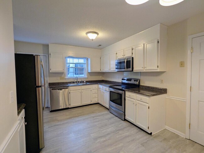 2108 Terrywood Rd in Greensboro, NC - Building Photo - Building Photo