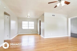 1354 Whitacre Dr in Clearwater, FL - Building Photo - Building Photo