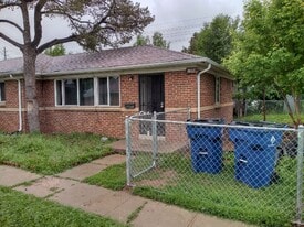 1308 Moline St, Unit 1308 in Aurora, CO - Building Photo