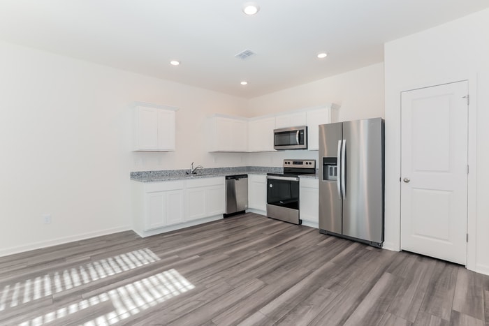 2528 Coventry St SW in Atlanta, GA - Building Photo