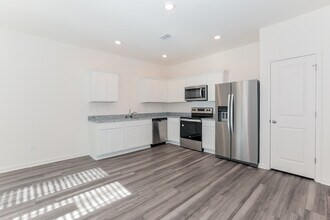 3592 Raven Wy in Atlanta, GA - Building Photo - Building Photo