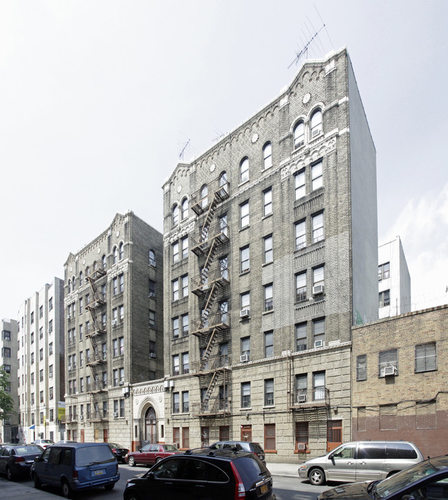 2327 Ryer Ave in Bronx, NY - Building Photo