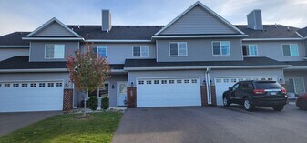 5788 Spirit Hills Rd in Monticello, MN - Building Photo