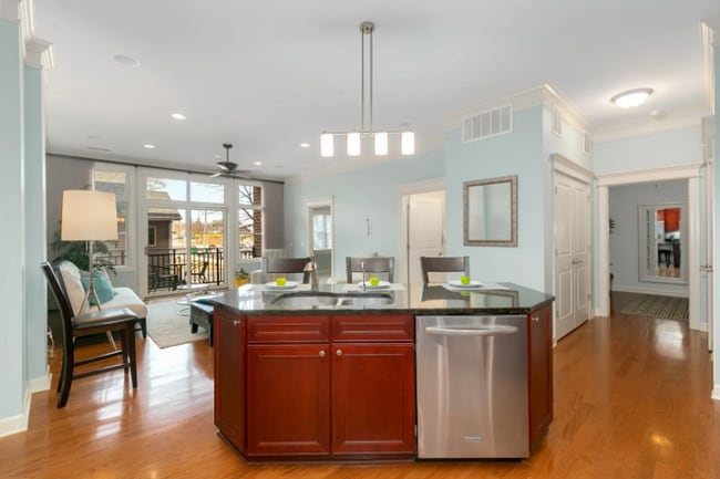 4929 Forest Ave in Downers Grove, IL - Building Photo - Building Photo