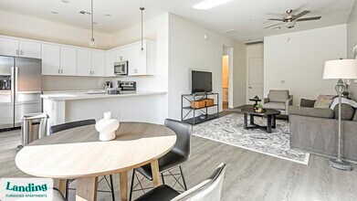 375 E Linda Vista Blvd in Oro Valley, AZ - Building Photo - Building Photo