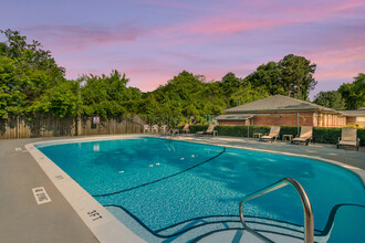 Bradford Commons Townhomes in Charlotte, NC - Foto de edificio - Building Photo