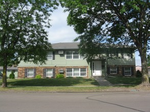 Chester Estates in Rochester, MN - Building Photo - Building Photo