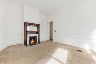 1527 SW Columbia St in Portland, OR - Building Photo