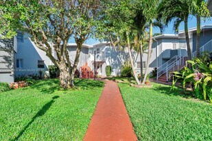 1651 NE Miami Gardens Dr