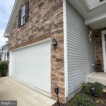 2406 Connor Cir in Mount Airy, MD - Building Photo - Building Photo