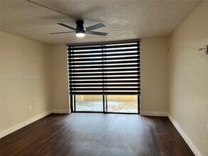 600 NW 214th St in Miami Gardens, FL - Building Photo - Building Photo