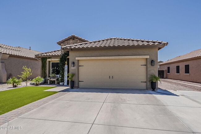 11125 E Sutter Ave in Mesa, AZ - Building Photo - Building Photo