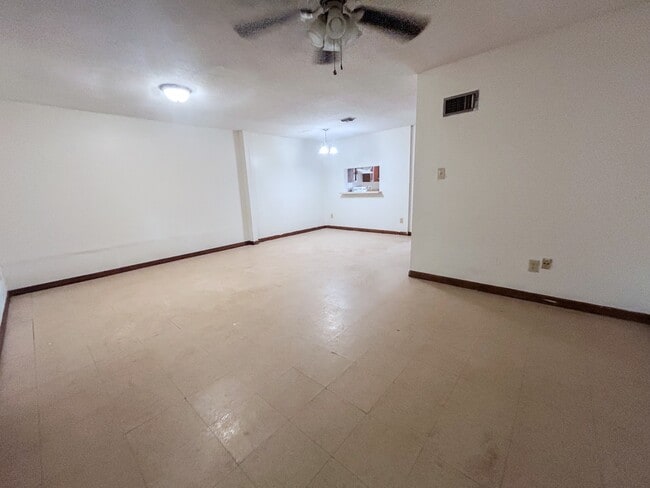 2830 Louisiana Ave in Lafayette, LA - Building Photo - Building Photo
