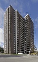 1515 Lakeshore Rd E in Mississauga, ON - Building Photo