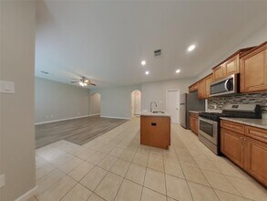 12711 Plummersville St in Houston, TX - Building Photo - Building Photo