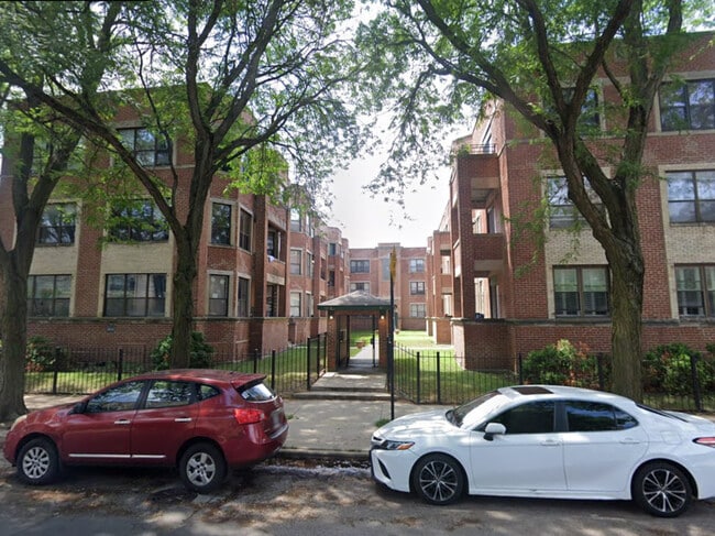 property at 6106 S Dorchester Ave
