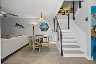 6162 SE Riverboat Dr in Stuart, FL - Building Photo - Building Photo