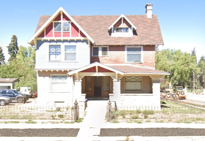 915 Grand Ave in Laramie, WY - Building Photo