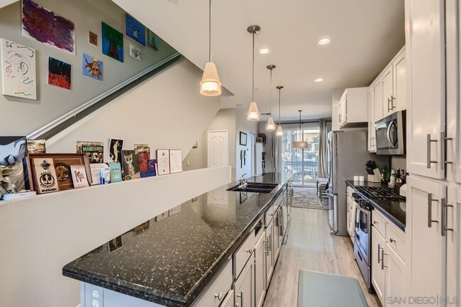 1372 Dandelion Way in San Marcos, CA - Building Photo - Building Photo
