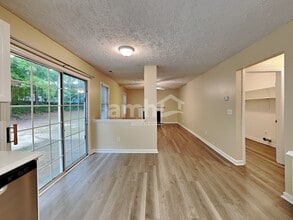 108 Summershade Ct in Knightdale, NC - Building Photo - Building Photo