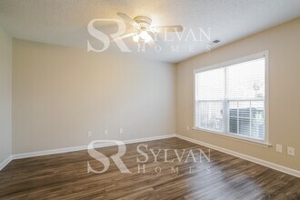4802 Tanglewood Oaks St in Raleigh, NC - Building Photo - Building Photo