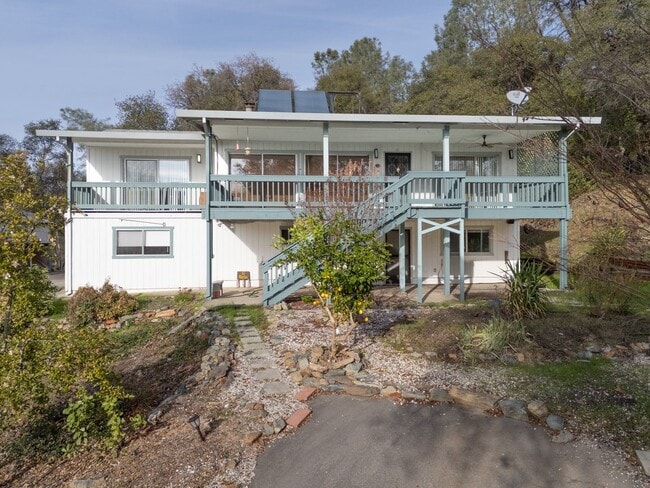 property at 61 Wattles Way