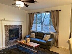11820 Calle De Sol Dr in Las Vegas, NV - Building Photo - Building Photo