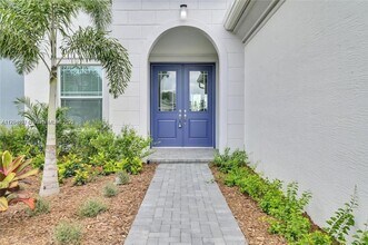 15471 Orchard Dr in Westlake, FL - Building Photo - Building Photo
