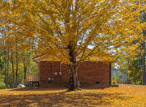 9225 Amos Rd in Ooltewah, TN - Foto de edificio - Building Photo