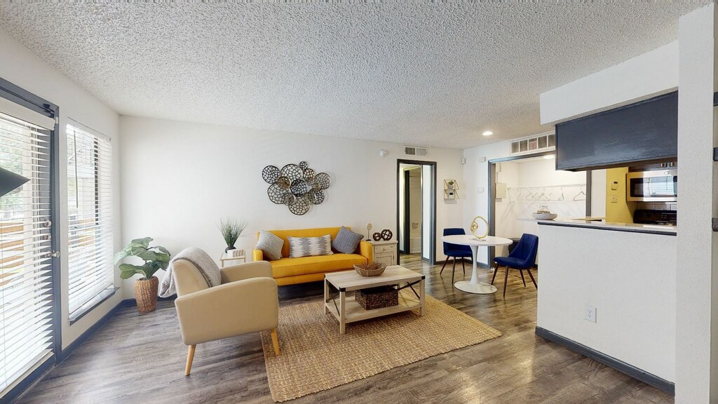 The Everly Apartments in Dallas, TX