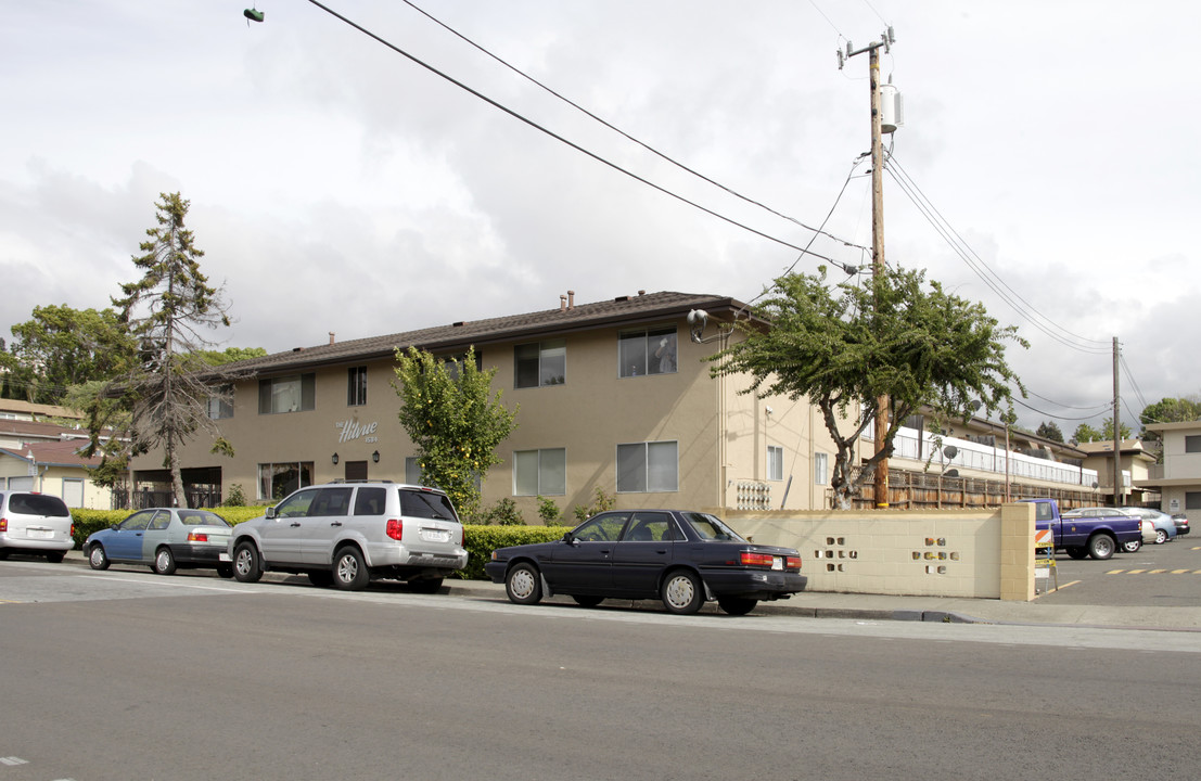 The Hilvue in San Leandro, CA - Foto de edificio