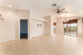 7280 Sheared Cliff Ln in Las Vegas, NV - Building Photo - Building Photo