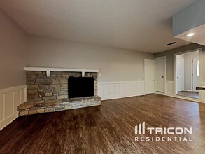 15 Thornleigh Dr in Brownsburg, IN - Building Photo - Building Photo
