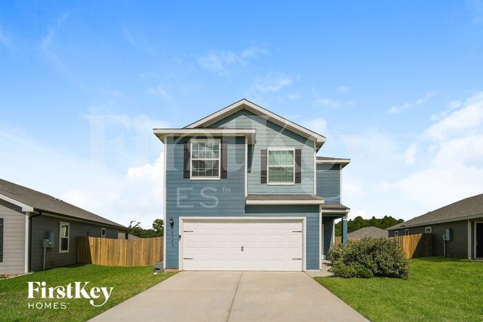 26740 Frost Dr in Magnolia, TX - Building Photo