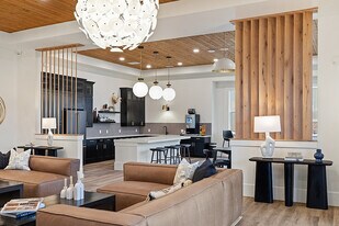 Hadley Place Apartments in Enola, PA - Building Photo