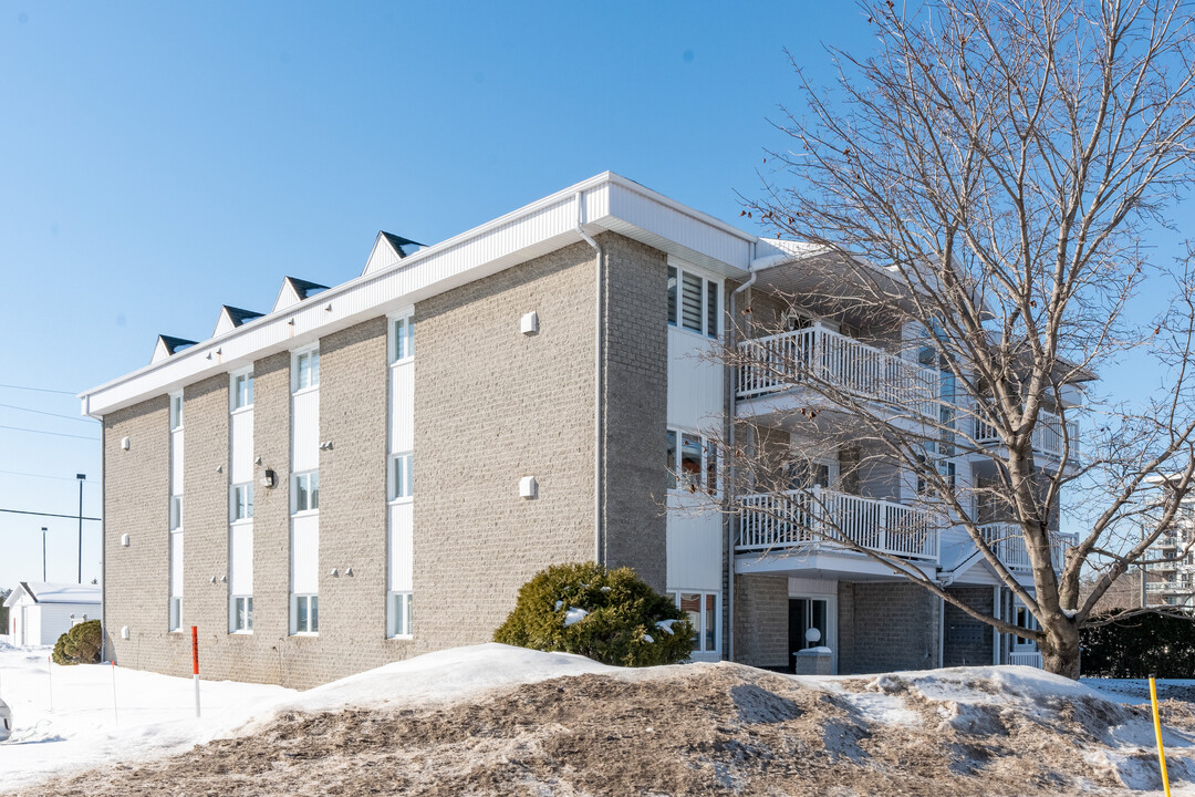 434 De Mercure St in Lévis, QC - Building Photo