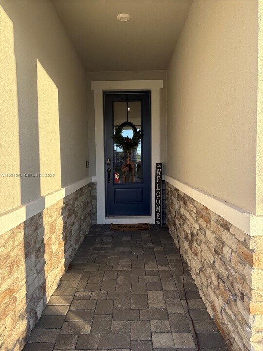 5020-5124 124th Ave E in Parrish, FL - Building Photo