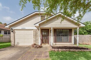 2322 Klattenhoff Dr in Austin, TX - Building Photo