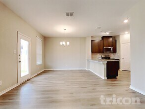 601 Lost Pond in New Braunfels, TX - Building Photo - Building Photo