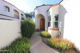 1750 E Ocotillo Rd in Phoenix, AZ - Building Photo - Building Photo