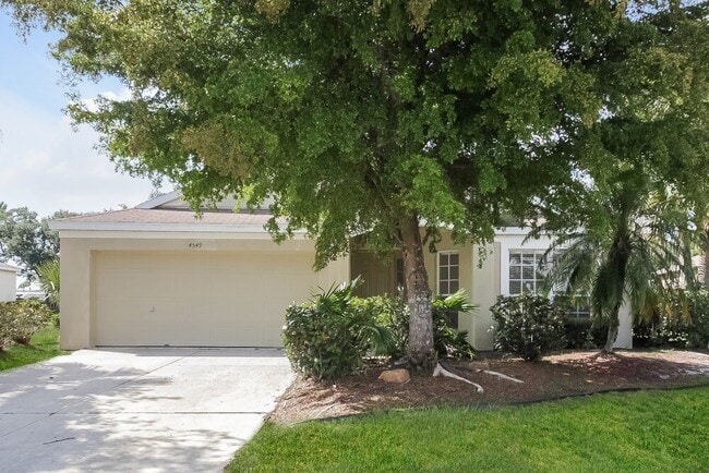 4549 Abacos Pl