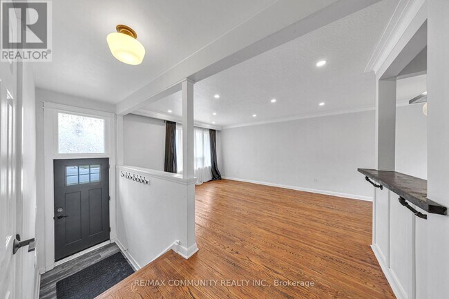 29 Greenock Ave in Toronto, ON - Building Photo - Building Photo