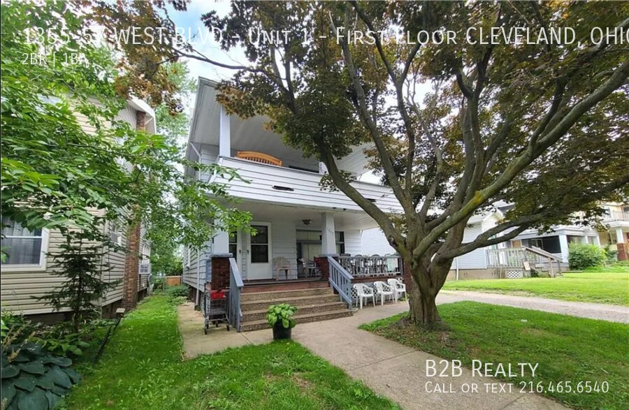 1355 West Blvd in Cleveland, OH - Building Photo