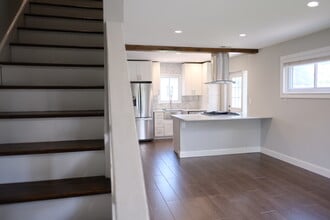 2234 Roanoke Dr in Alexandria, VA - Building Photo - Building Photo