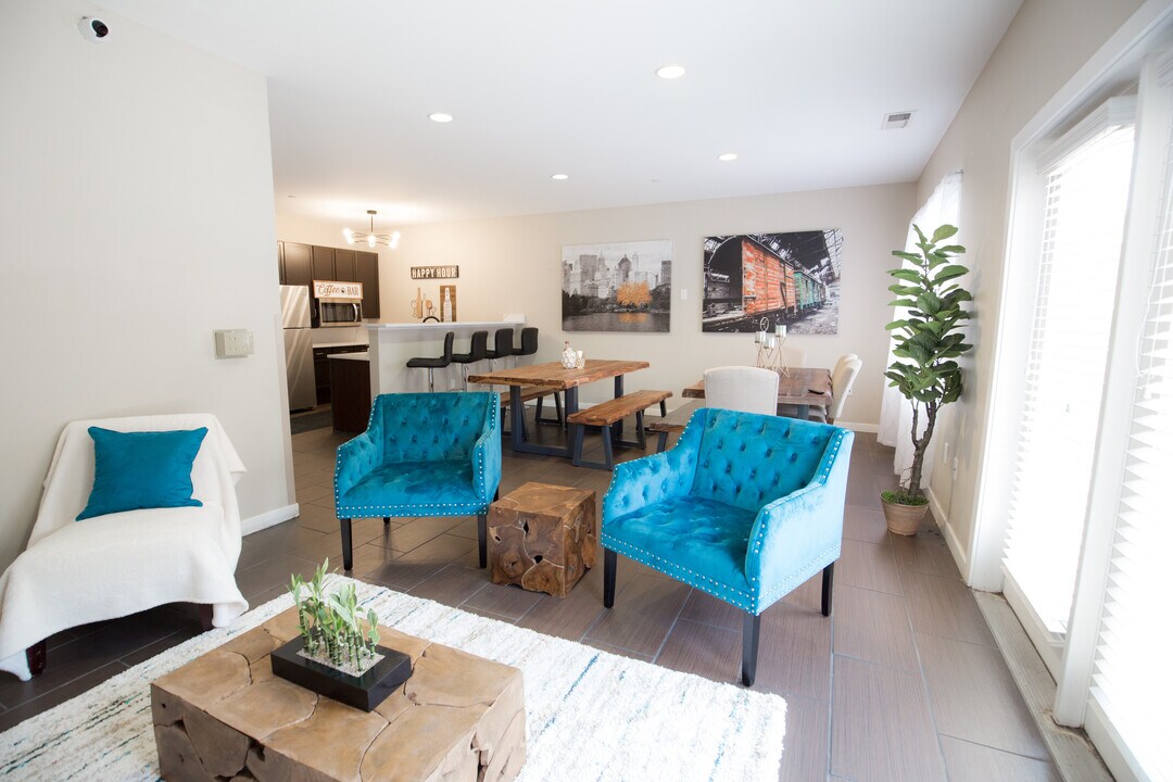 The Quad in Louisville, KY - Building Photo