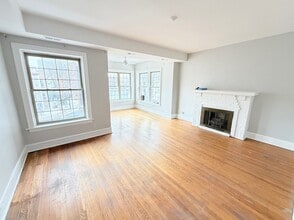 5674 N Ridge Ave in Chicago, IL - Building Photo - Building Photo